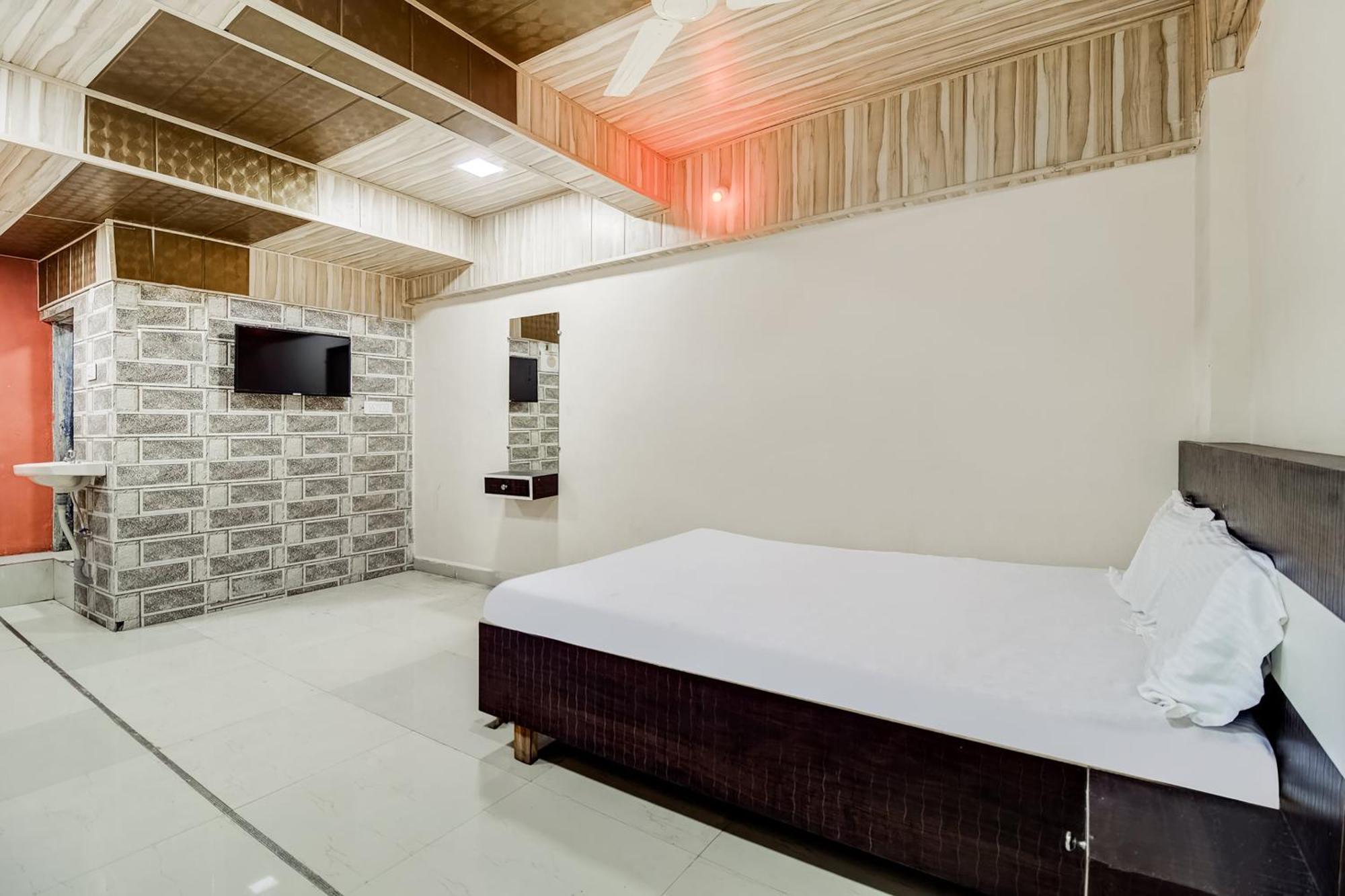 Hotel O Sangam Relax Point Amarnāth Екстериор снимка
