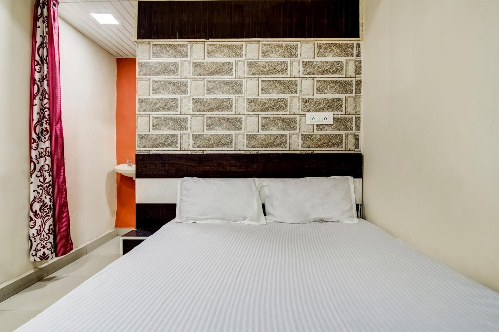 Hotel O Sangam Relax Point Amarnāth Екстериор снимка