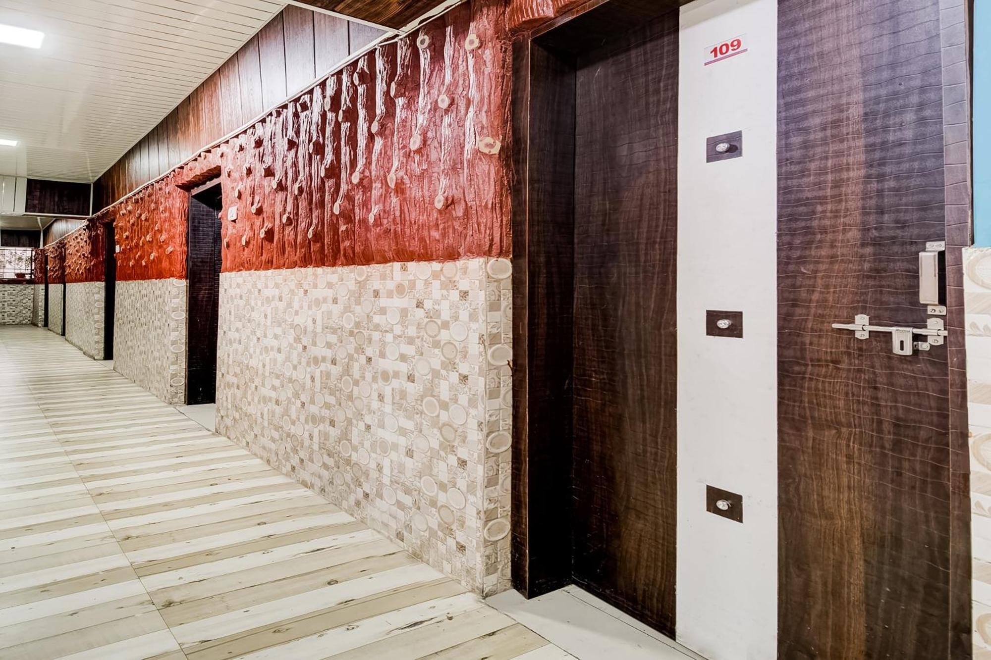 Hotel O Sangam Relax Point Amarnāth Екстериор снимка