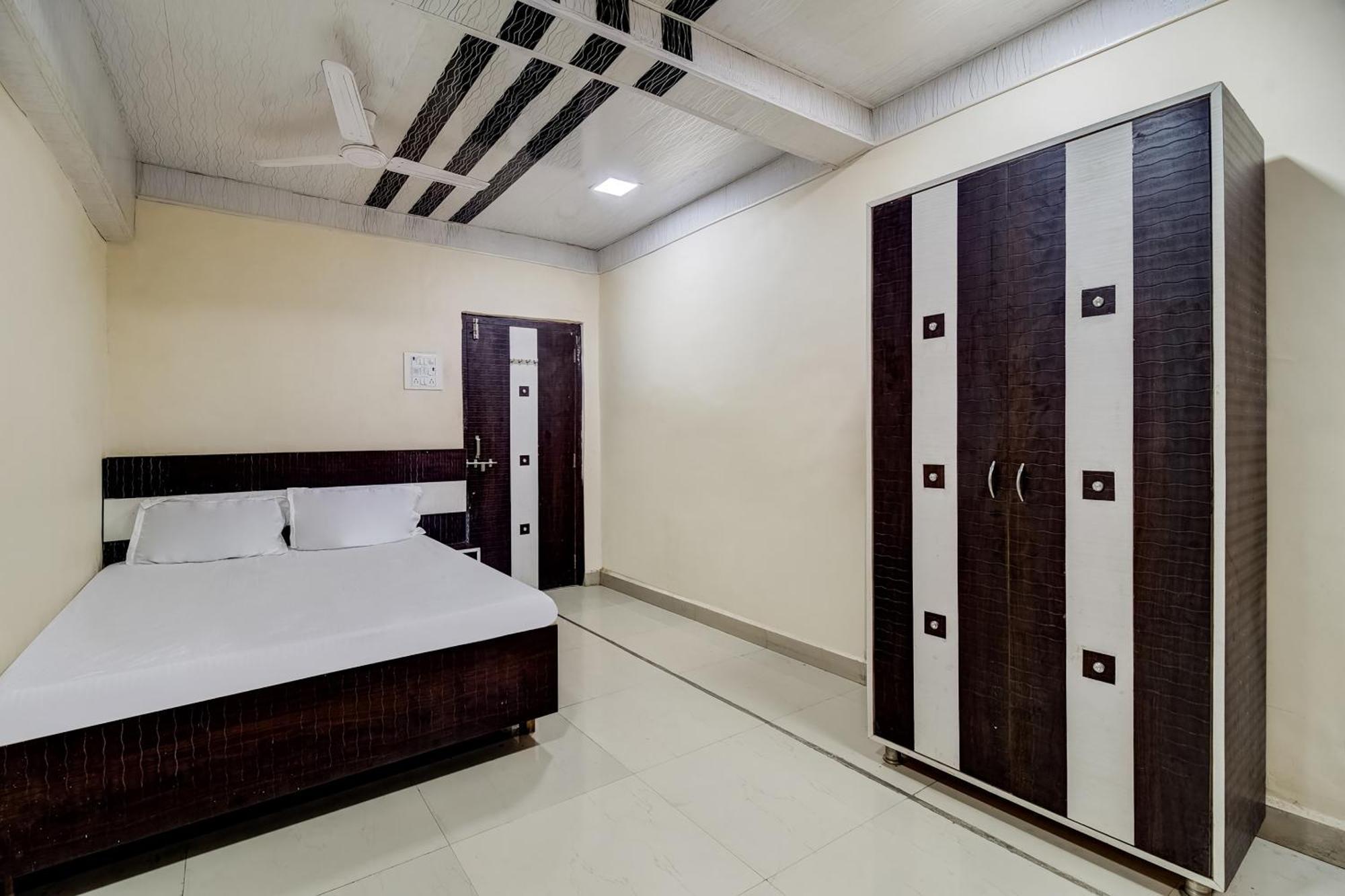 Hotel O Sangam Relax Point Amarnāth Екстериор снимка