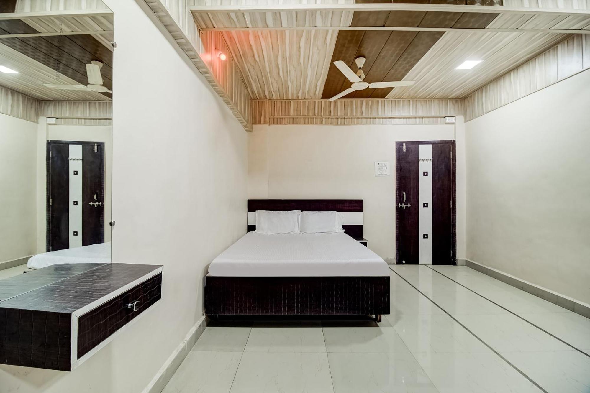 Hotel O Sangam Relax Point Amarnāth Екстериор снимка
